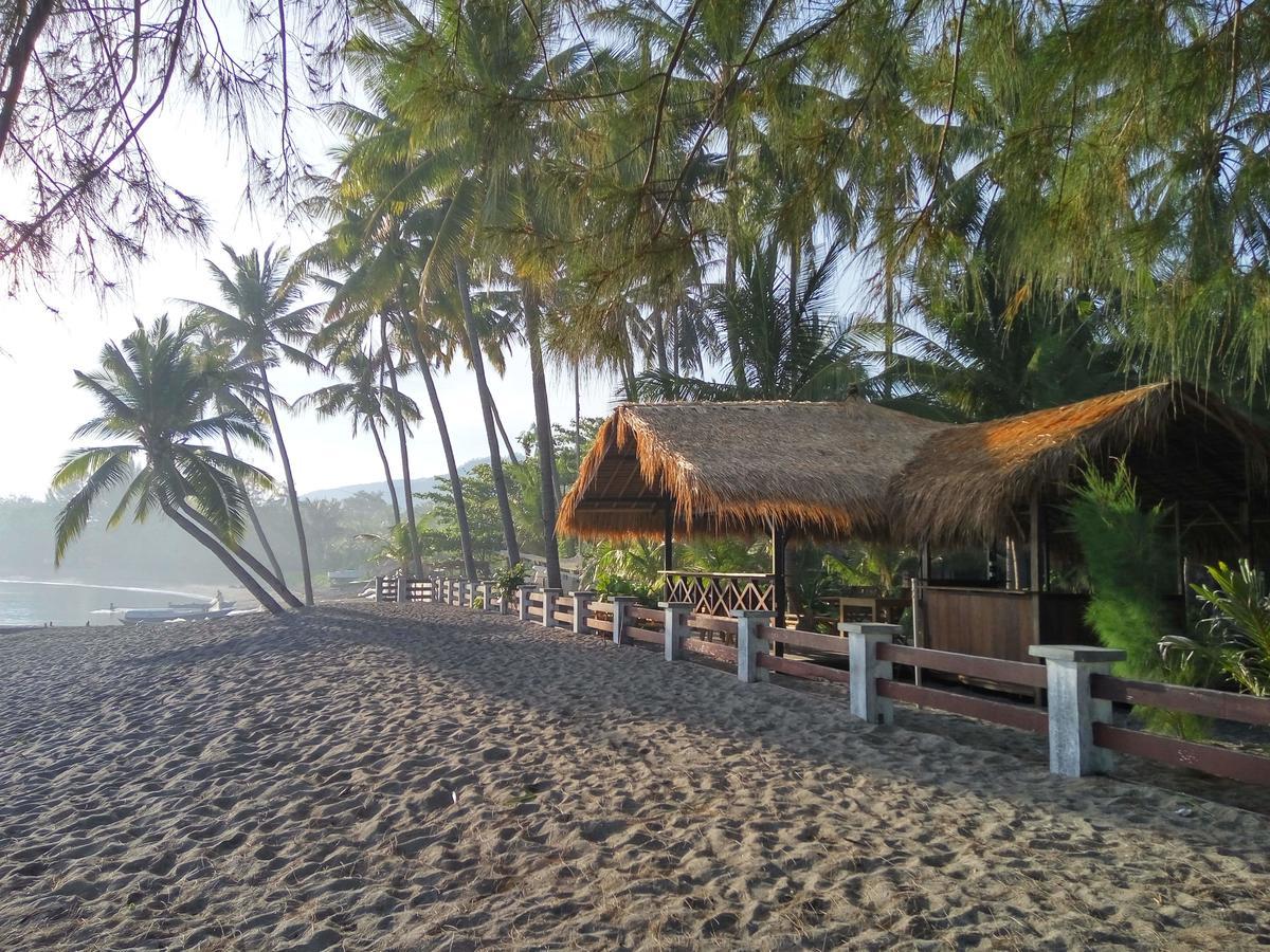 Amrita Maumere Resort Exterior photo